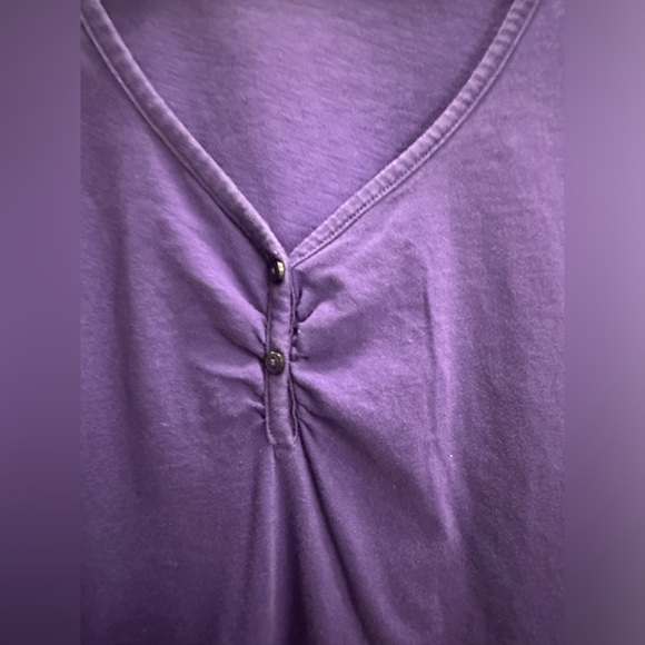 ROAMAN’S 1X 22/24, purple top plus size.  New, washed and never worn. - Picture 2 of 6